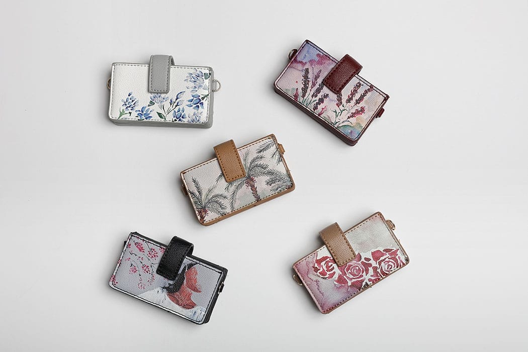 Card Holder Amina Gallery