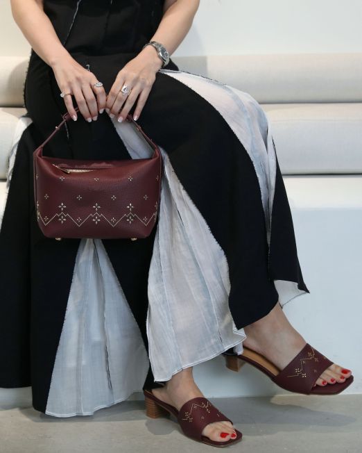 Nq25 Heels (Burgundy)